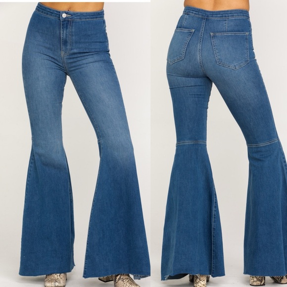 We The Free High Rise Just Float On Boho Hippie Flare Jeans Size 28 - Picture 1 of 4